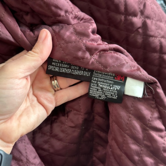 Vintage 90s Wilsons Leather Black Hip Length Zip Jacket with Belt | Size XL - Picture 7 of 10